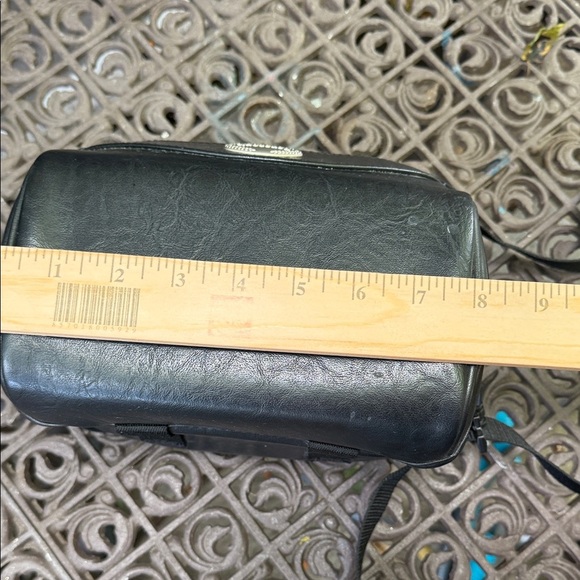 Panasonic Black Leather Camera bag - Picture 10 of 10